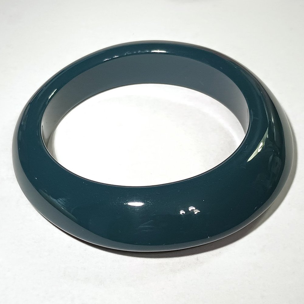 Vintage acrylic resin asymmetrical bangle bracelet dark teal blue plastic